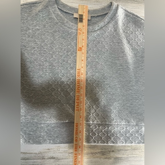 Loft gray box style short sleeve top size large - Picture 5 of 9